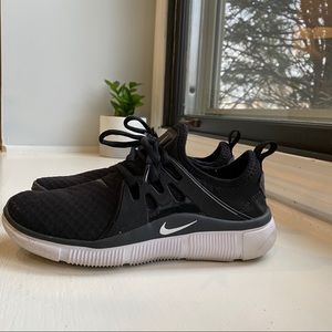 Black Nike Sneakers with White Soles